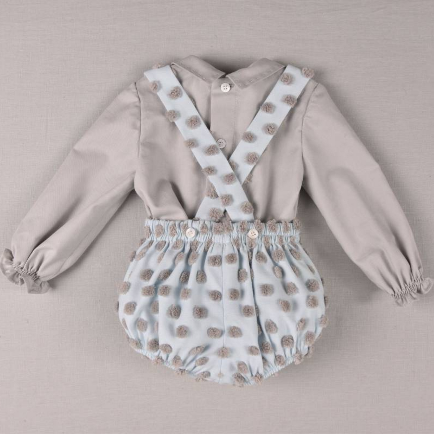 Selebukse og skjorte