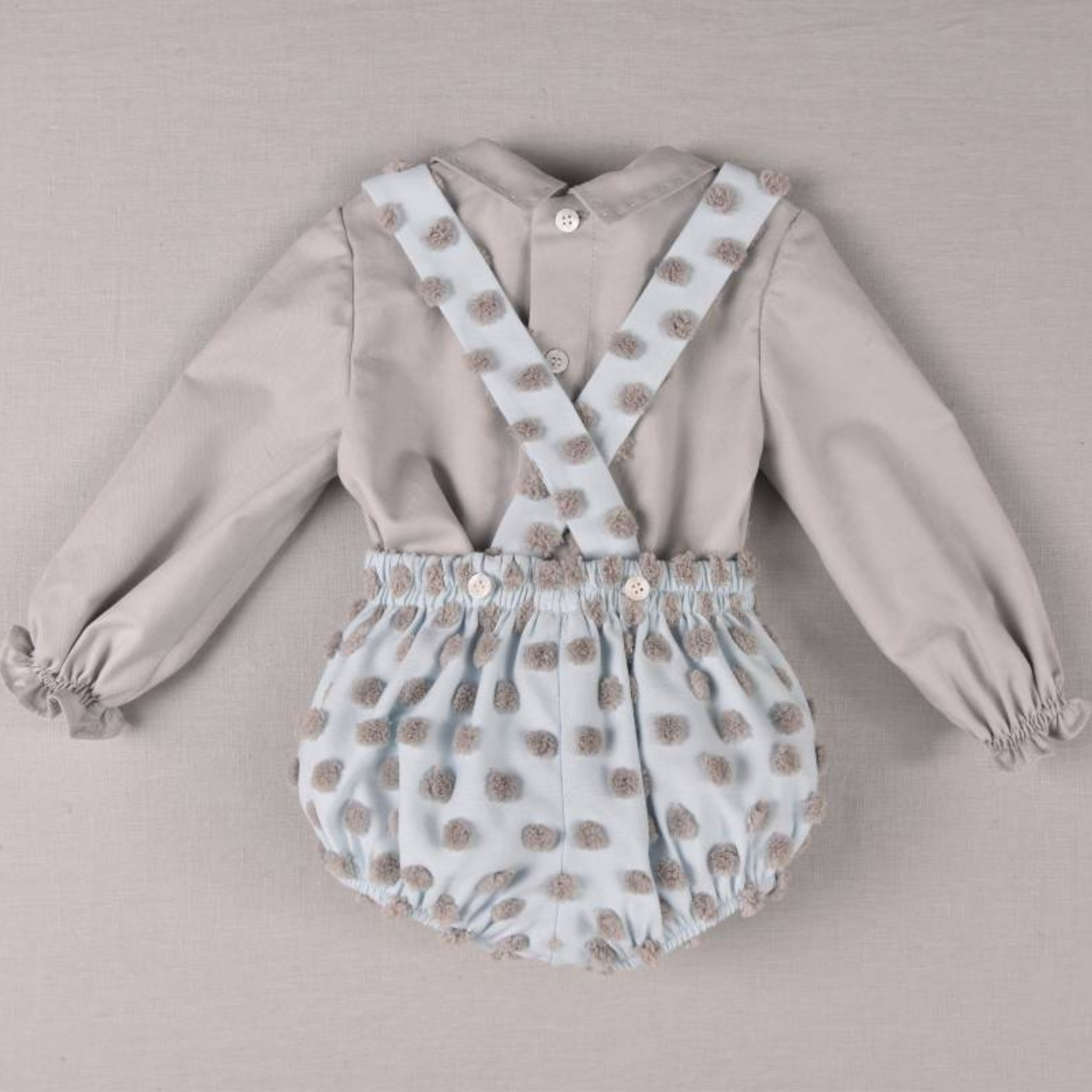 Selebukse og skjorte